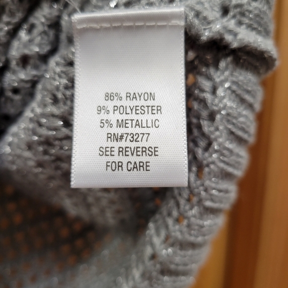 Womens Elle Sweater Gray Silver Metallic light weight short sleeve Size … - Picture 7 of 12
